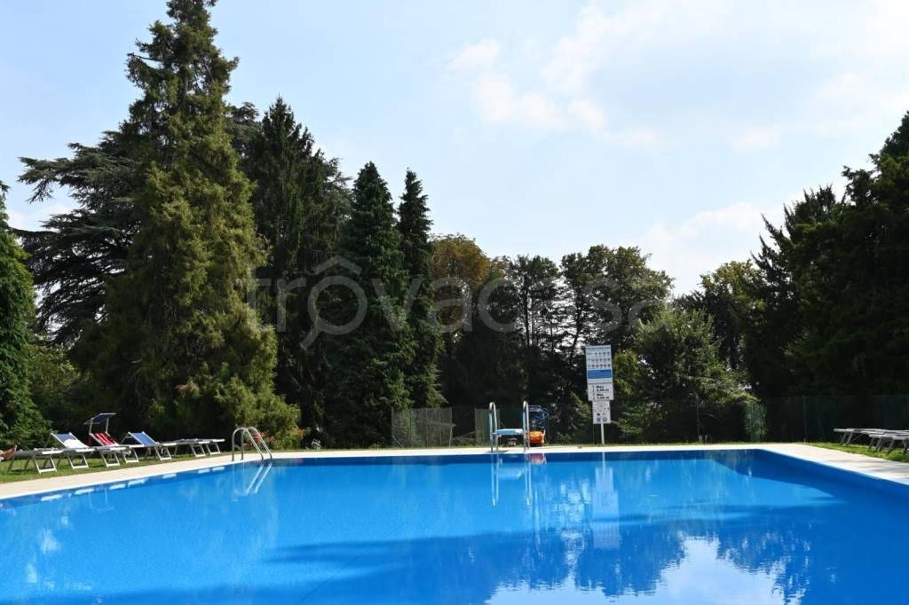 appartamento in vendita ad Appiano Gentile