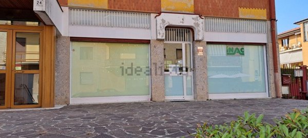 ufficio in vendita ad Appiano Gentile