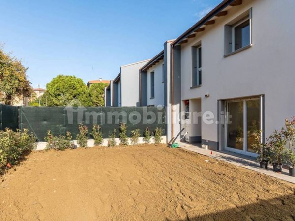casa indipendente in vendita ad Appiano Gentile