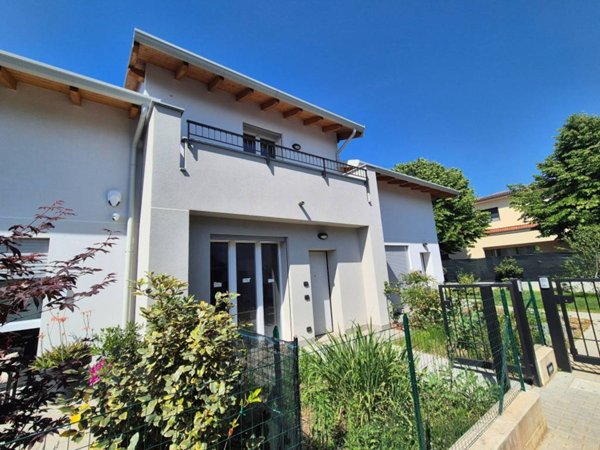 casa indipendente in vendita ad Appiano Gentile
