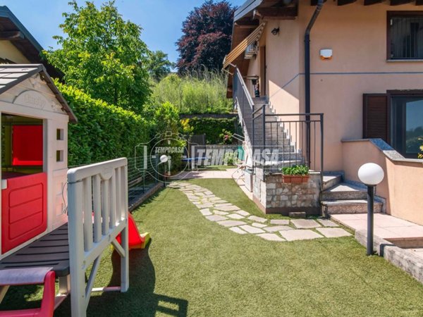 appartamento in vendita ad Appiano Gentile