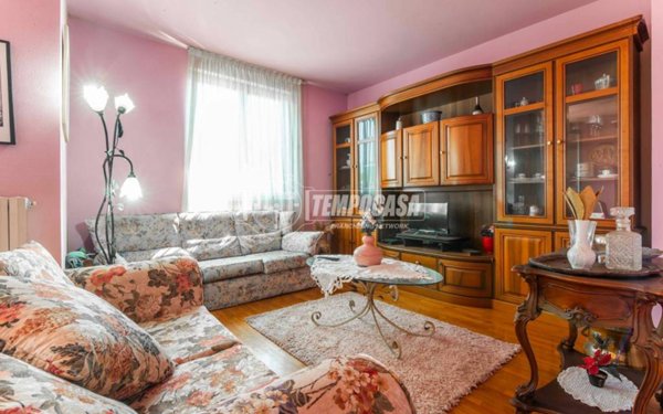 appartamento in vendita ad Appiano Gentile