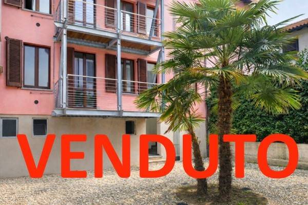 appartamento in vendita ad Appiano Gentile