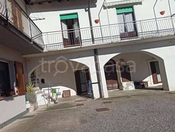 appartamento in vendita ad Appiano Gentile