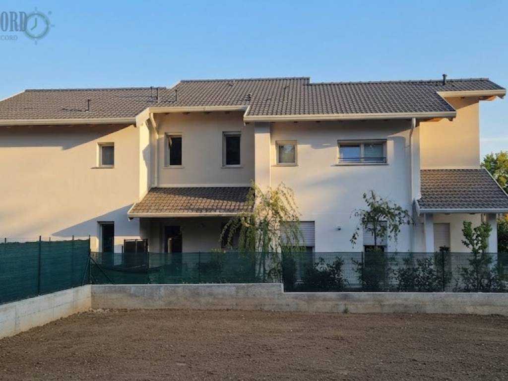 casa indipendente in vendita ad Appiano Gentile