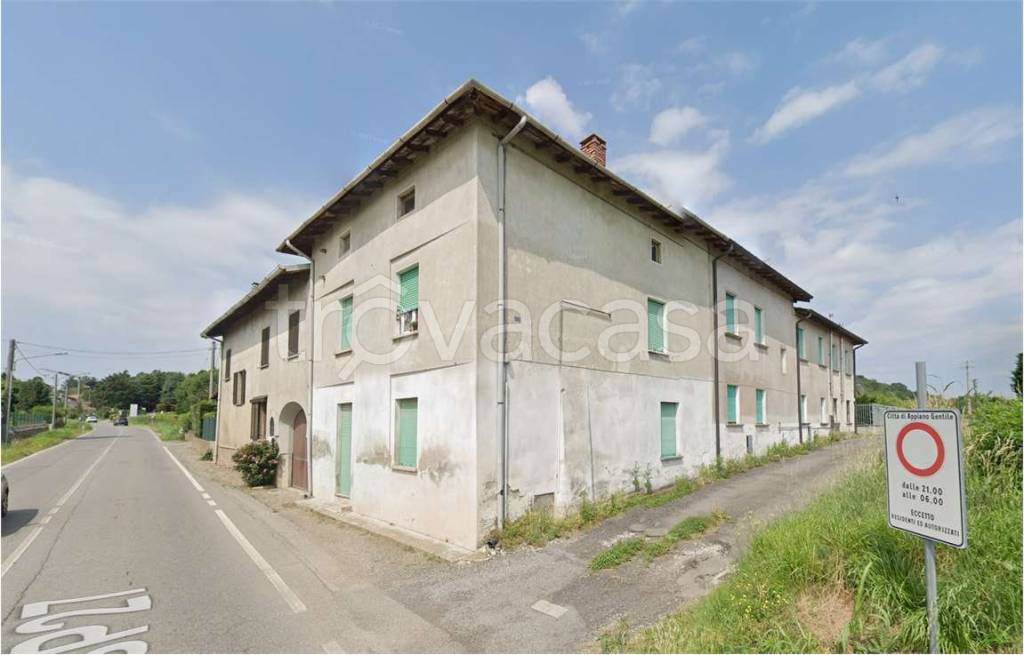 appartamento in vendita ad Appiano Gentile