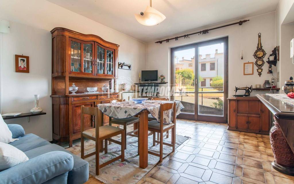 appartamento in vendita ad Appiano Gentile