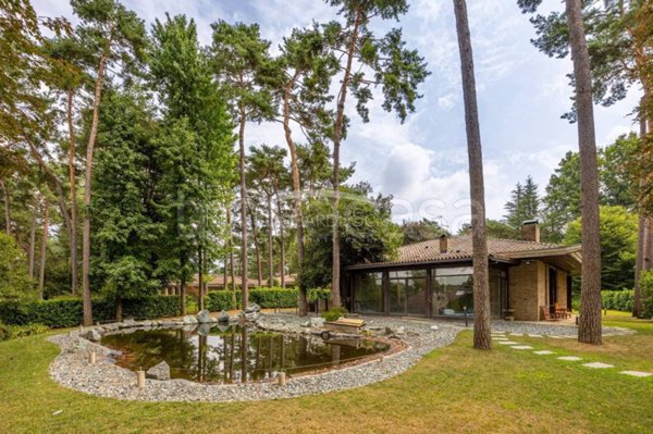 casa indipendente in vendita ad Appiano Gentile