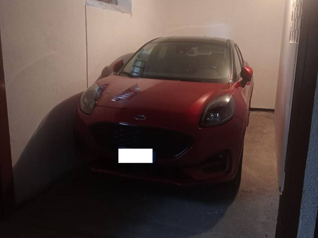 box auto in vendita ad Appiano Gentile