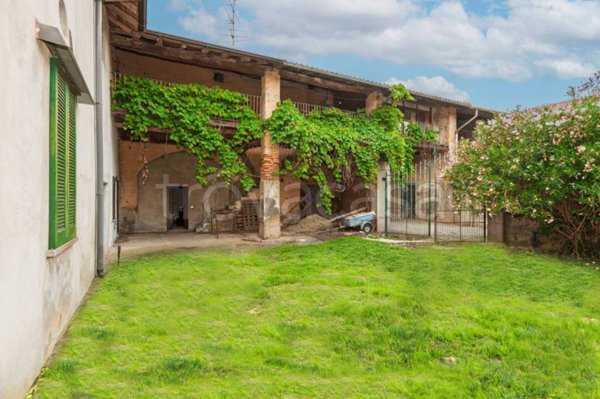 casa indipendente in vendita ad Appiano Gentile