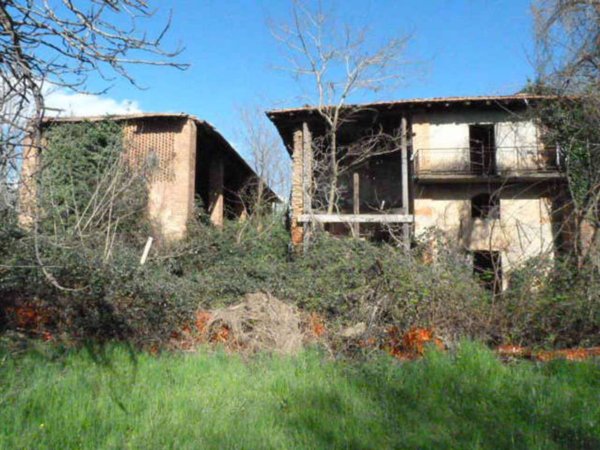 casale in vendita ad Appiano Gentile