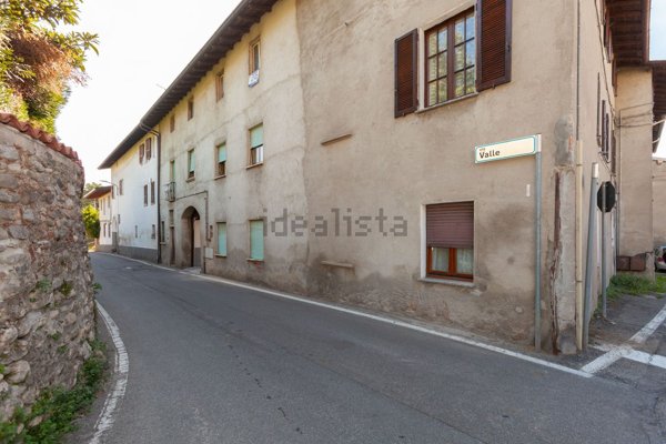 appartamento in vendita ad Appiano Gentile