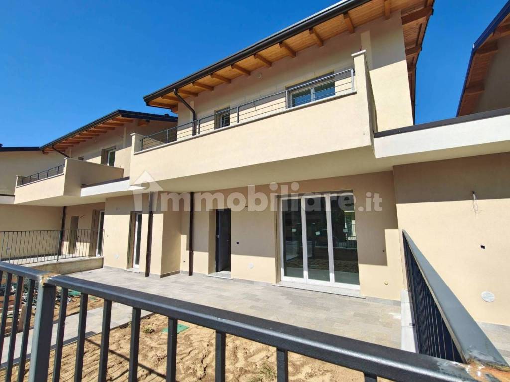 casa indipendente in vendita ad Appiano Gentile