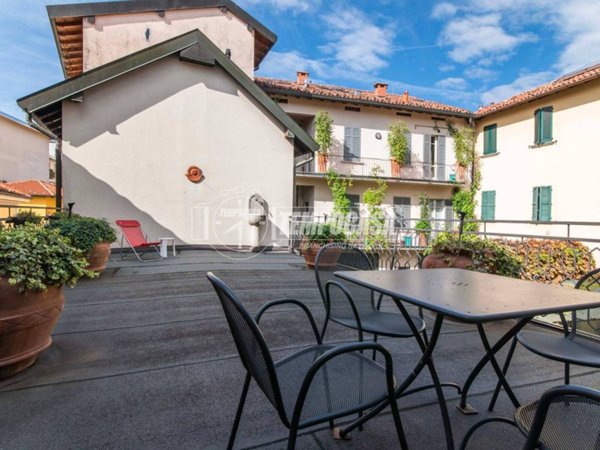 appartamento in vendita ad Appiano Gentile