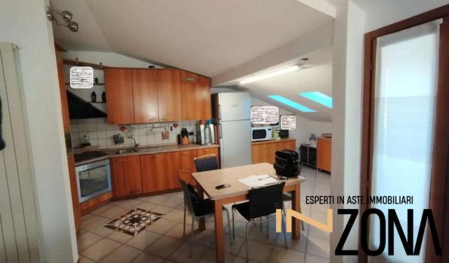 appartamento in vendita ad Appiano Gentile