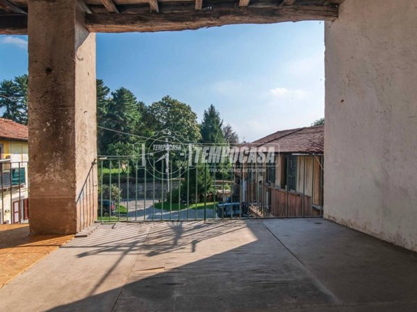 appartamento in vendita ad Appiano Gentile
