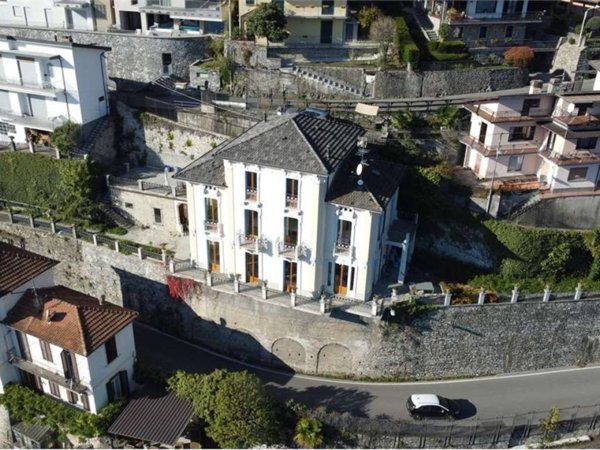 casa indipendente in vendita ad Argegno