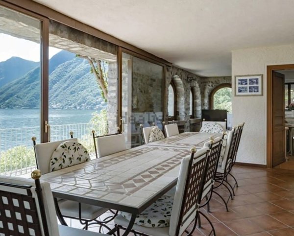 casa indipendente in vendita ad Argegno