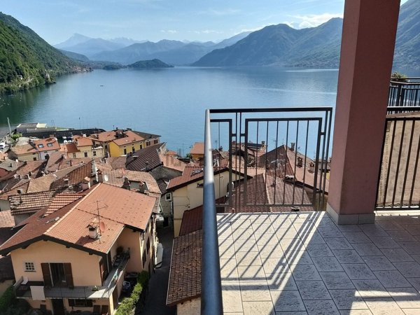 appartamento in vendita ad Argegno