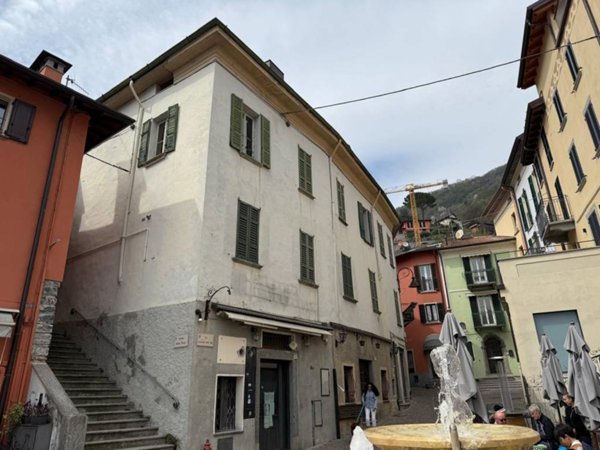 intera palazzina in vendita ad Argegno