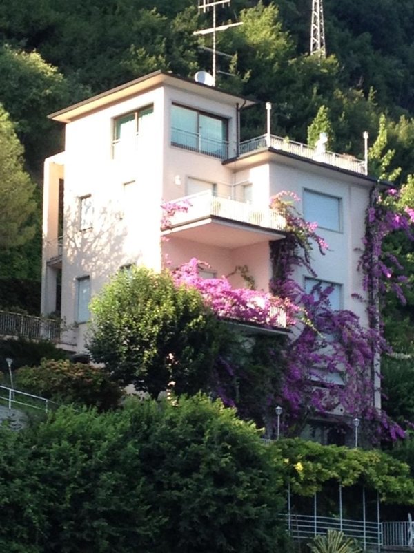 casa indipendente in vendita ad Argegno