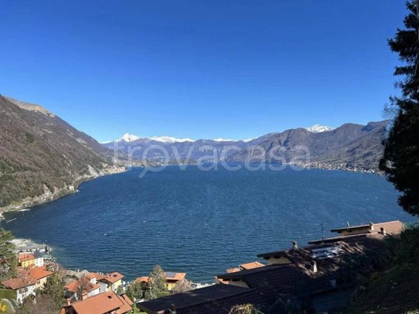 appartamento in vendita ad Argegno