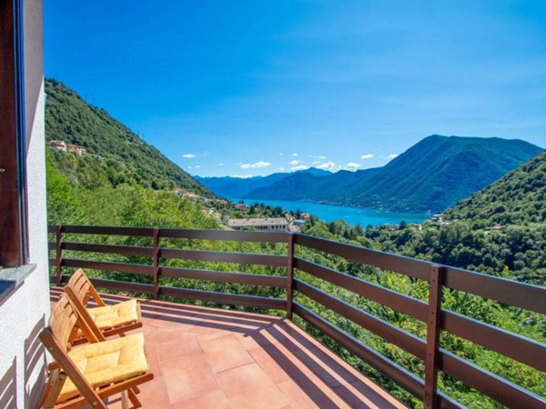 appartamento in vendita ad Argegno