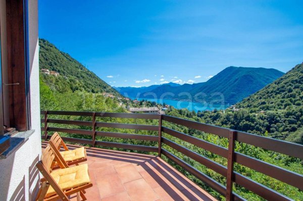 appartamento in vendita ad Argegno