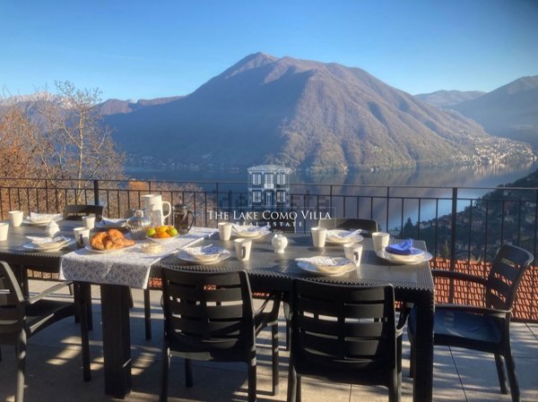 casa indipendente in vendita ad Argegno