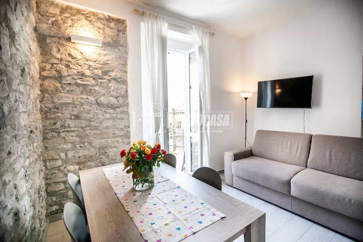 appartamento in vendita ad Argegno