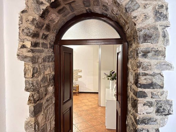 appartamento in vendita ad Argegno