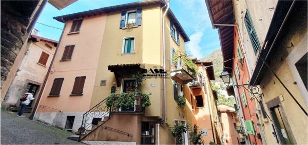 appartamento in vendita ad Argegno