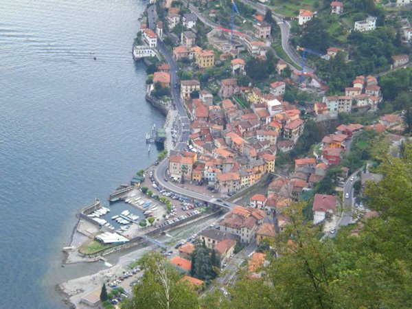 appartamento in vendita ad Argegno