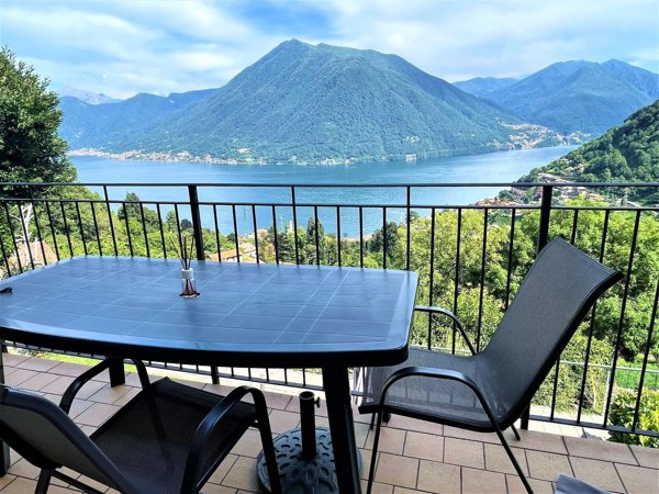 appartamento in vendita ad Argegno