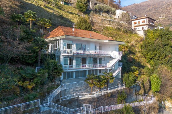 casa indipendente in vendita ad Argegno