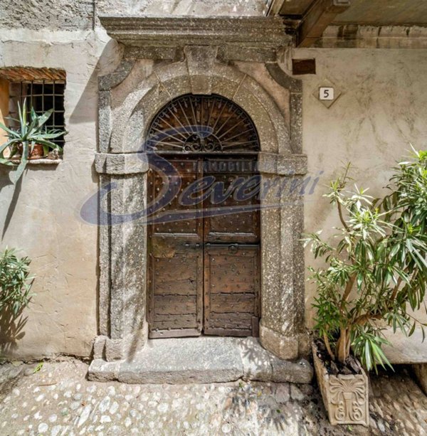 appartamento in vendita ad Argegno