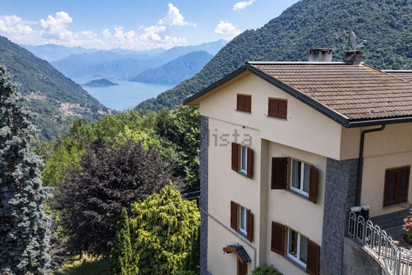 casa indipendente in vendita ad Argegno