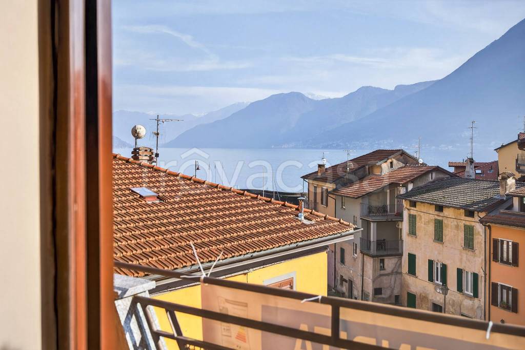 appartamento in vendita ad Argegno
