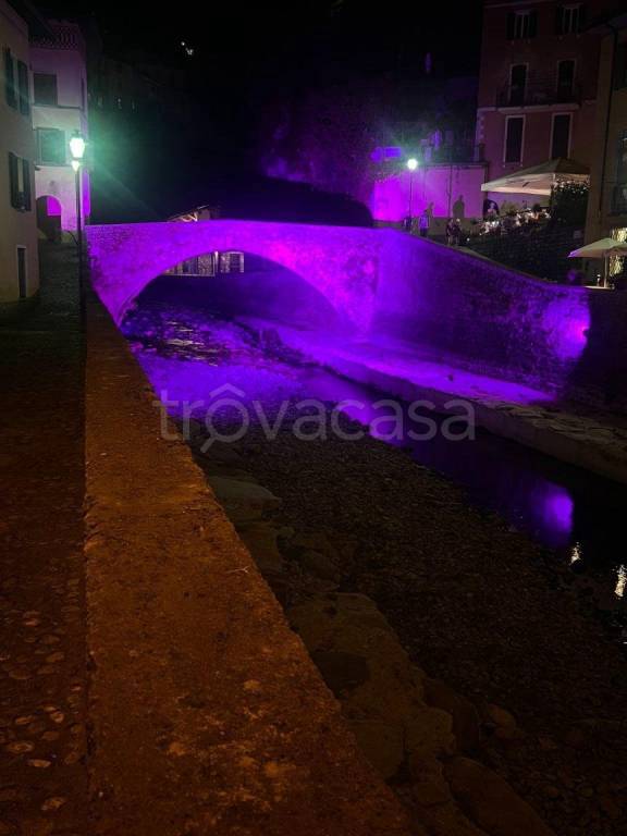 appartamento in vendita ad Argegno