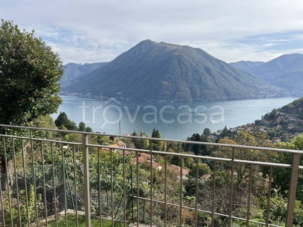 appartamento in vendita ad Argegno