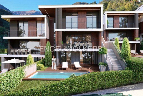 casa indipendente in vendita ad Argegno