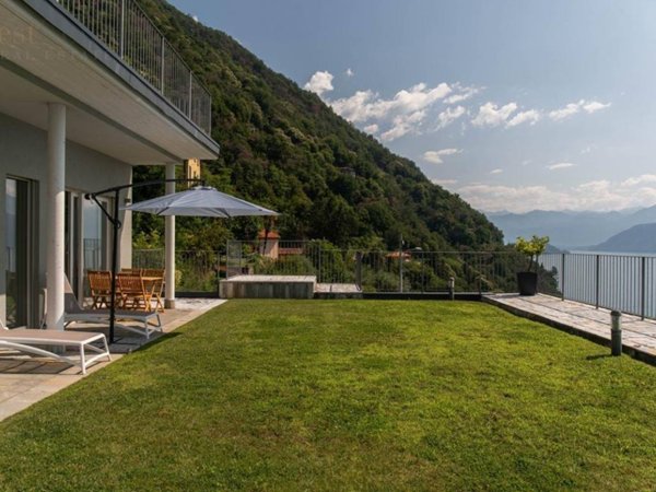 appartamento in vendita ad Argegno