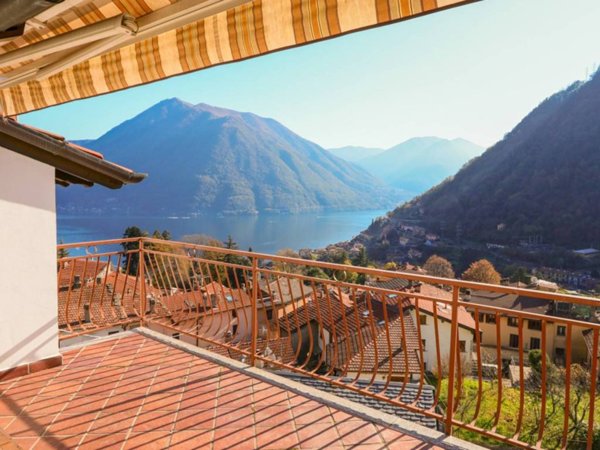 casa indipendente in vendita ad Argegno