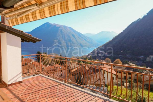 casa indipendente in vendita ad Argegno