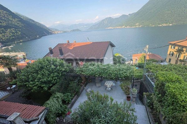 casa indipendente in vendita ad Argegno