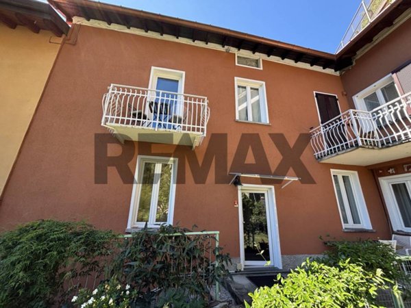 casa indipendente in vendita ad Argegno