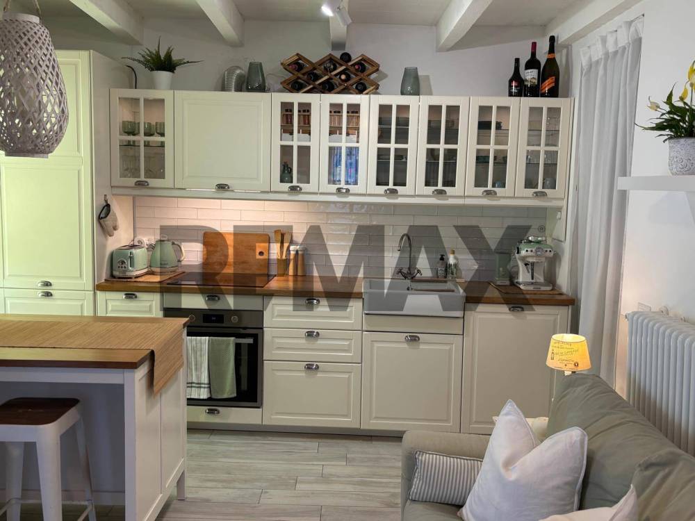 casa indipendente in vendita ad Argegno