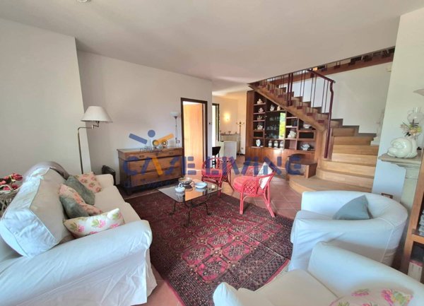 casa indipendente in vendita ad Argegno