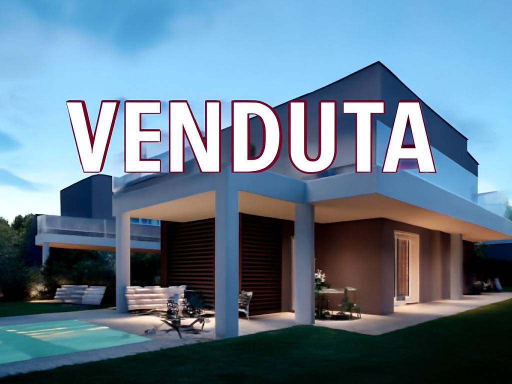 casa indipendente in vendita ad Arosio