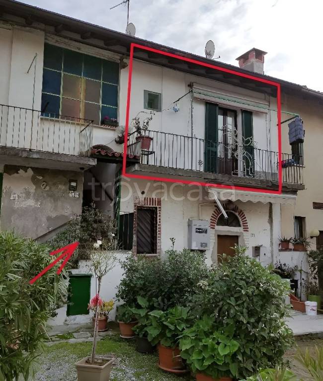 appartamento in vendita ad Arosio
